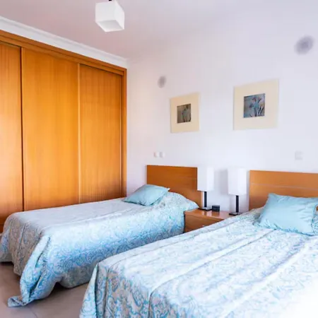 Beautiful With Private Pool At The