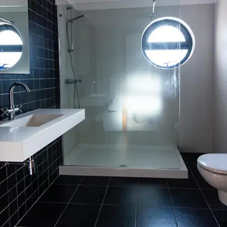 Beautiful With Private Pool At The Дом отдыха Лагуш